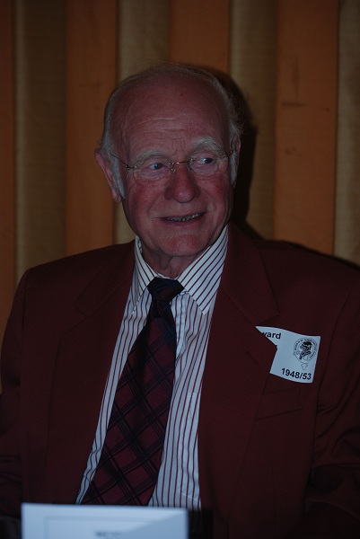 Photograph of Howard Finney (1948/53) at Reunion Dinner 2011