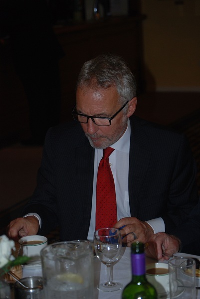 Photograph of Geoff Hammond (1962/69) at Reunion Dinner 2011