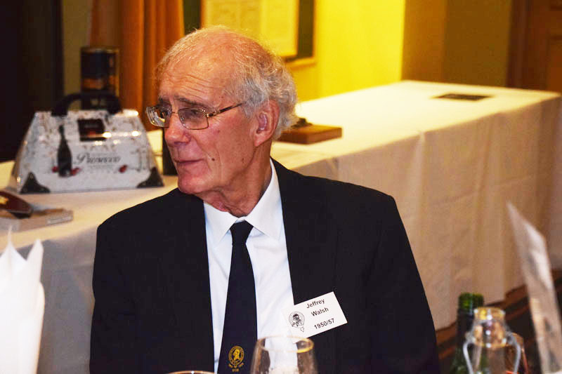 Photograph of Jeff Walsh (1950/57) at Reunion Dinner 2016