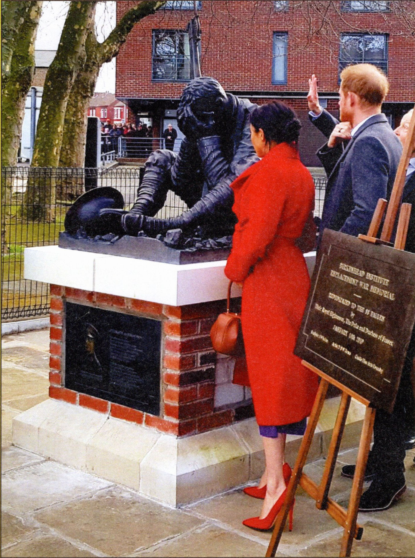 Harry and Meghan dedicating the BIOB WW1 War Memorial in Hamilton Square
